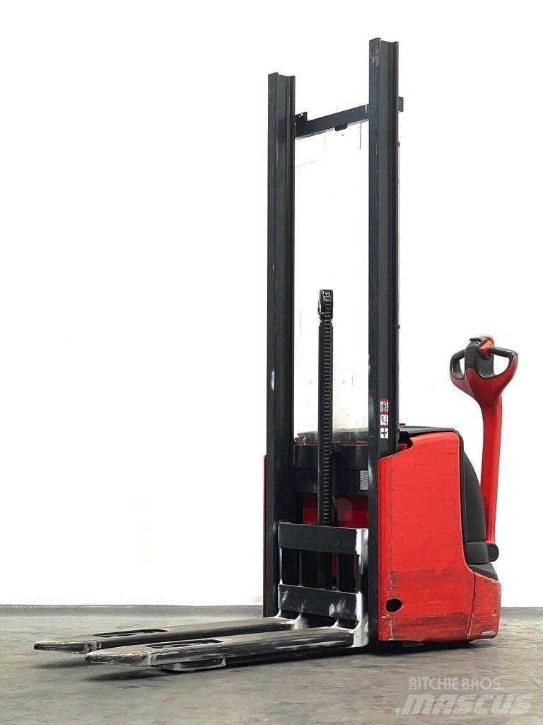 Linde L12i-1172 Käyden ajettavat pinoamistrukit