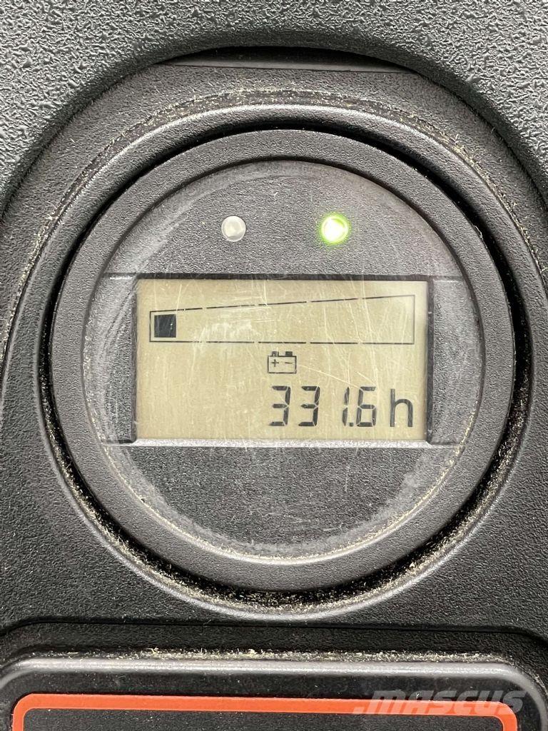 Linde L12i-1172 Käyden ajettavat pinoamistrukit