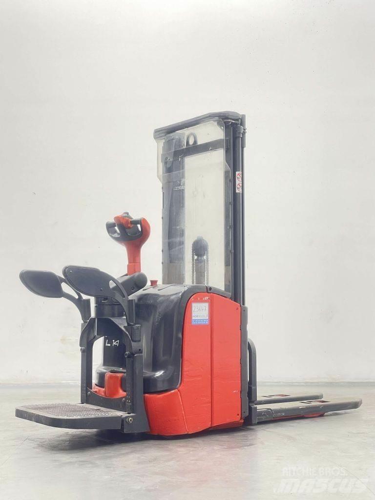 Linde L14AP-372 Käyden ajettavat pinoamistrukit