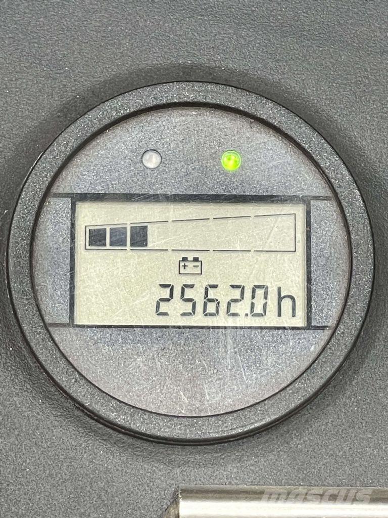 Linde P20-1193 Vetotrukit