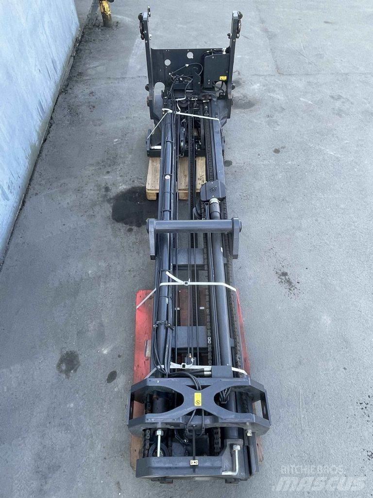 Linde R16HD-01-1120 Työntömastotrukit
