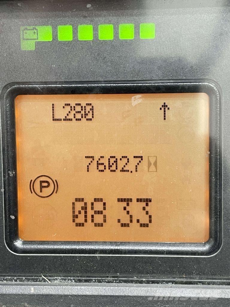 Linde R16HD-01-1120 Työntömastotrukit