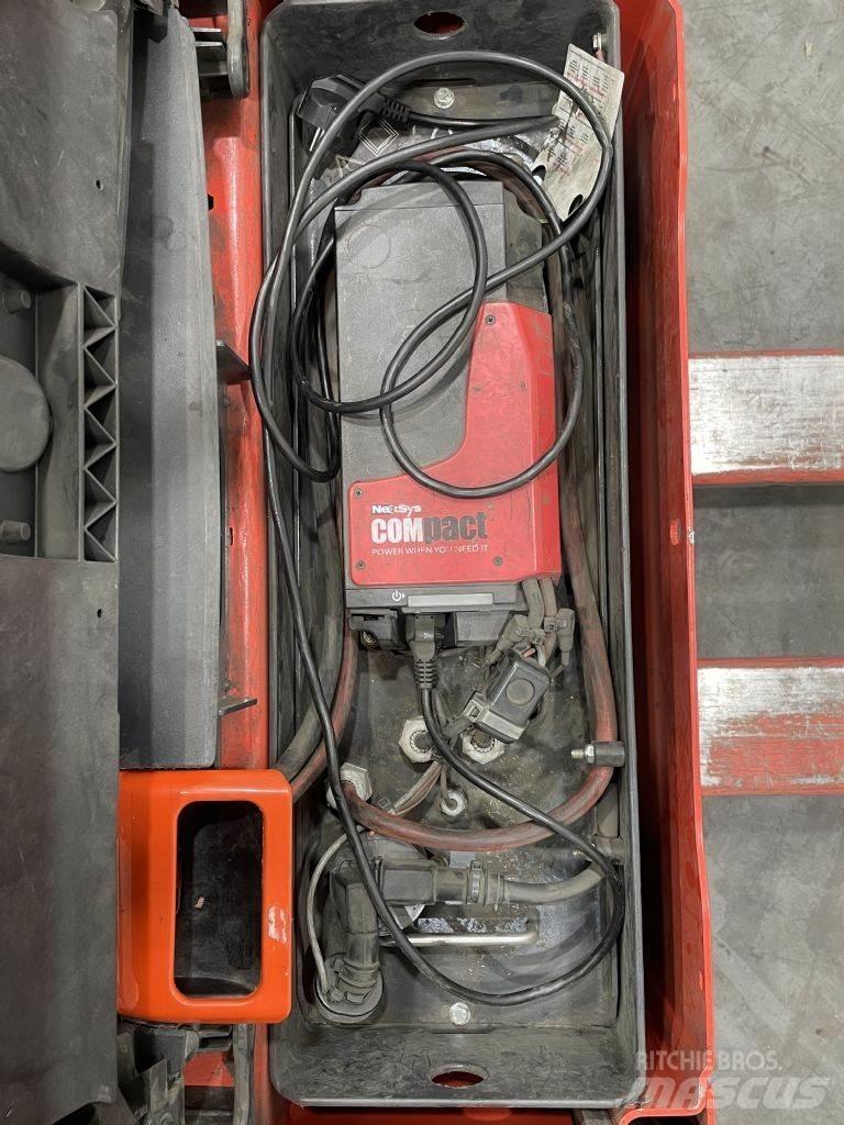 Linde T16-1152 Lavansiirtotrukit
