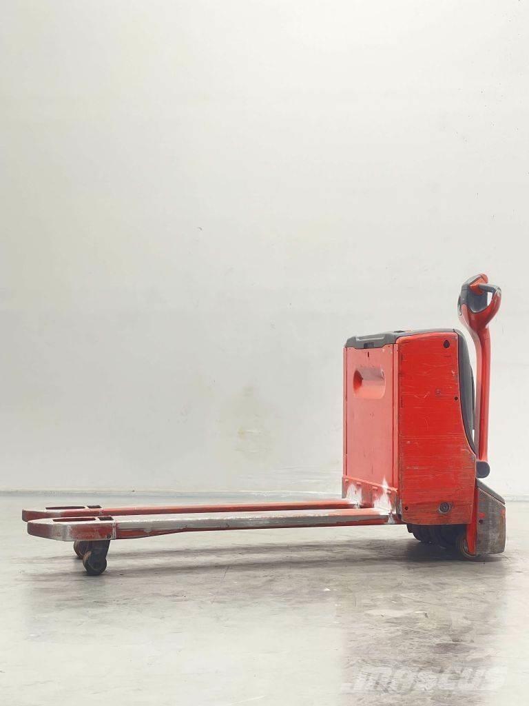 Linde T16-1152 Lavansiirtotrukit