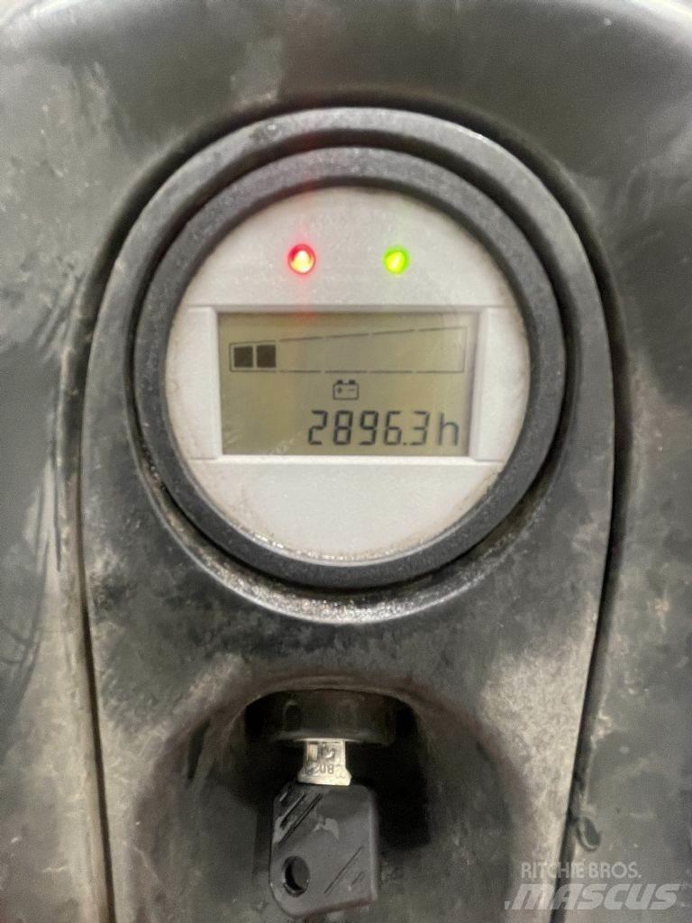 Linde T16-1152-Li-Ion Lavansiirtotrukit