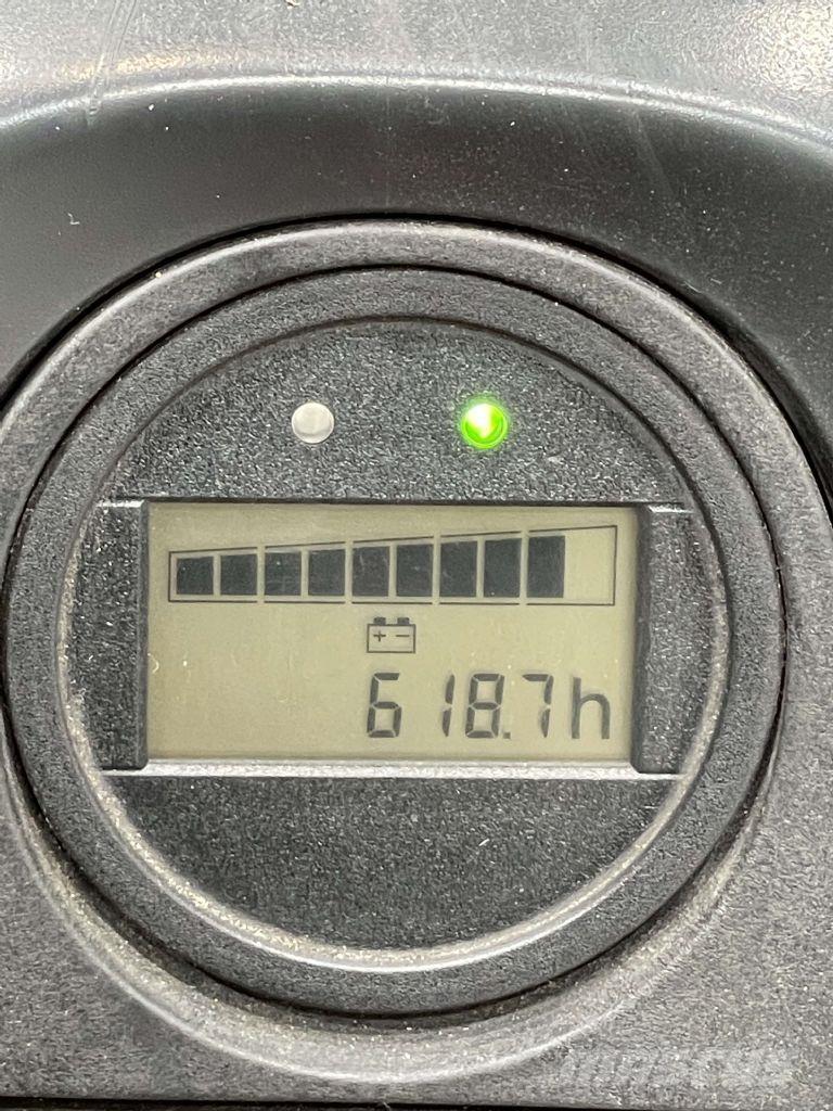 Linde T16L-1152 Lavansiirtotrukit