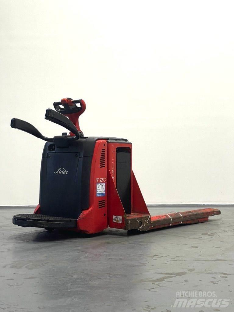 Linde T20AP-131 Lavansiirtotrukit