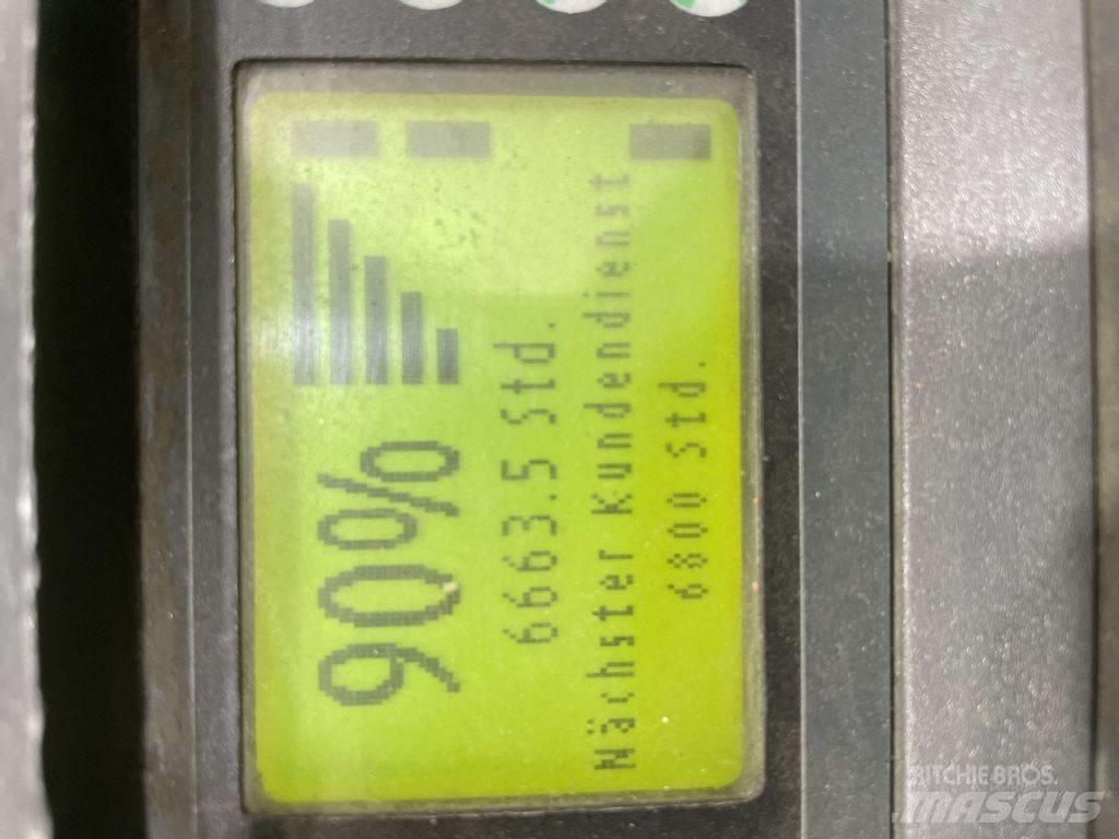 Linde T25SP-131 Lavansiirtotrukit