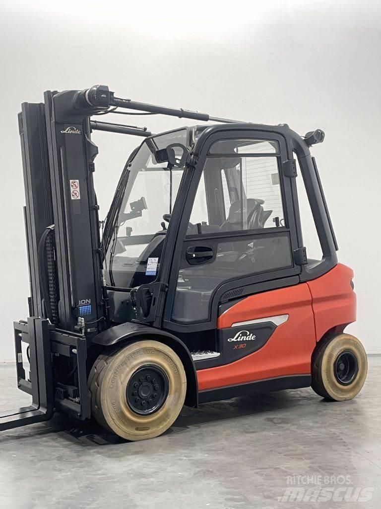 Linde X30-1252-Li-Ion Sähkötrukit