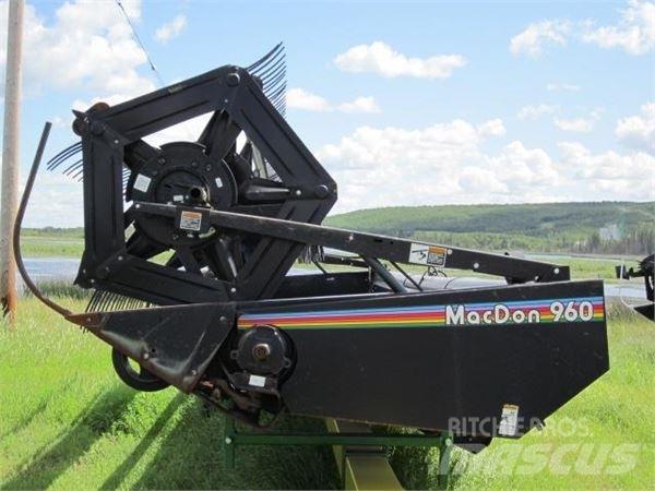 MacDon 960 Lisävarusteet ja komponentit