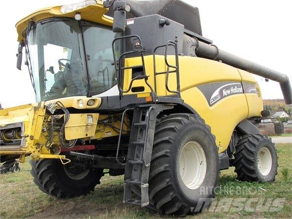 New Holland CX860 Leikkuupuimurit