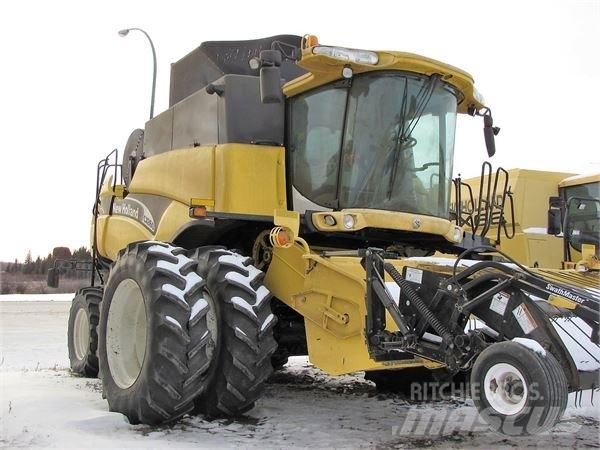New Holland CX860 Leikkuupuimurit