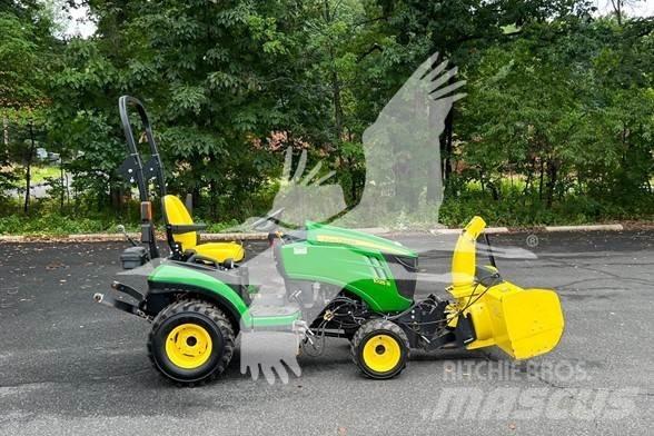 John Deere 1025R Traktorit