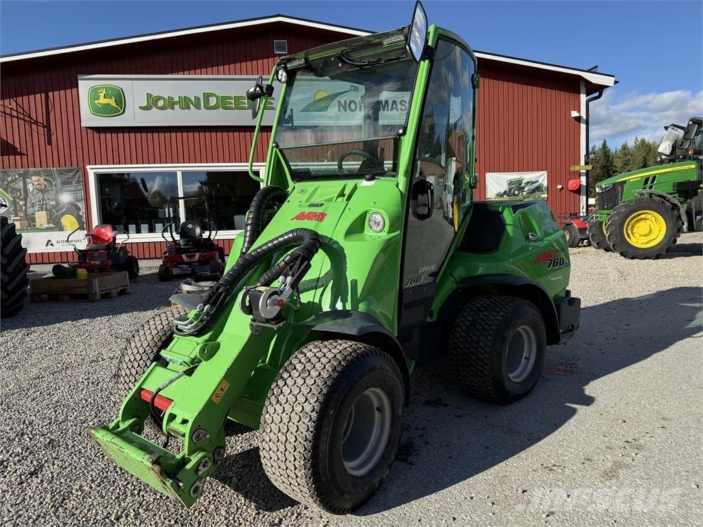 Avant 760i Liukuohjatut kuormaajat
