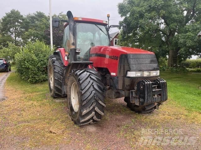Case IH MX 200 TRAKTOR Traktorit