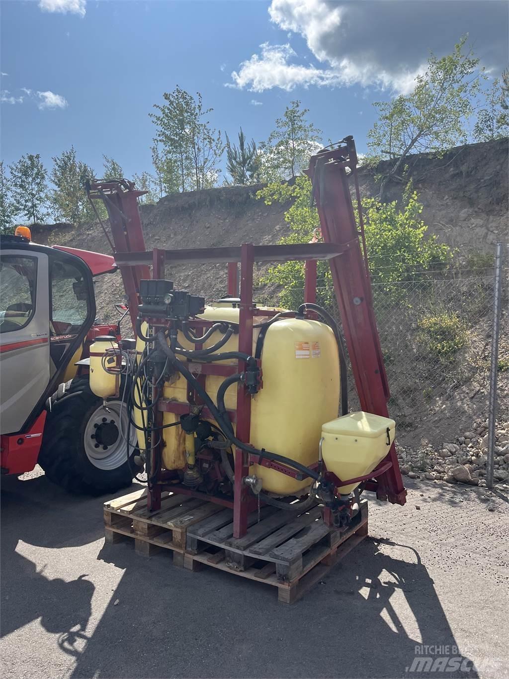Hardi TLY 1000 Hinattavat ruiskut