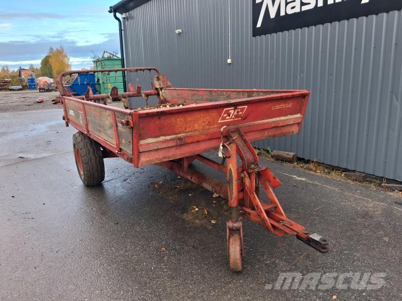 JF AV 3 GÖDSELVAGN Yleisperävaunut