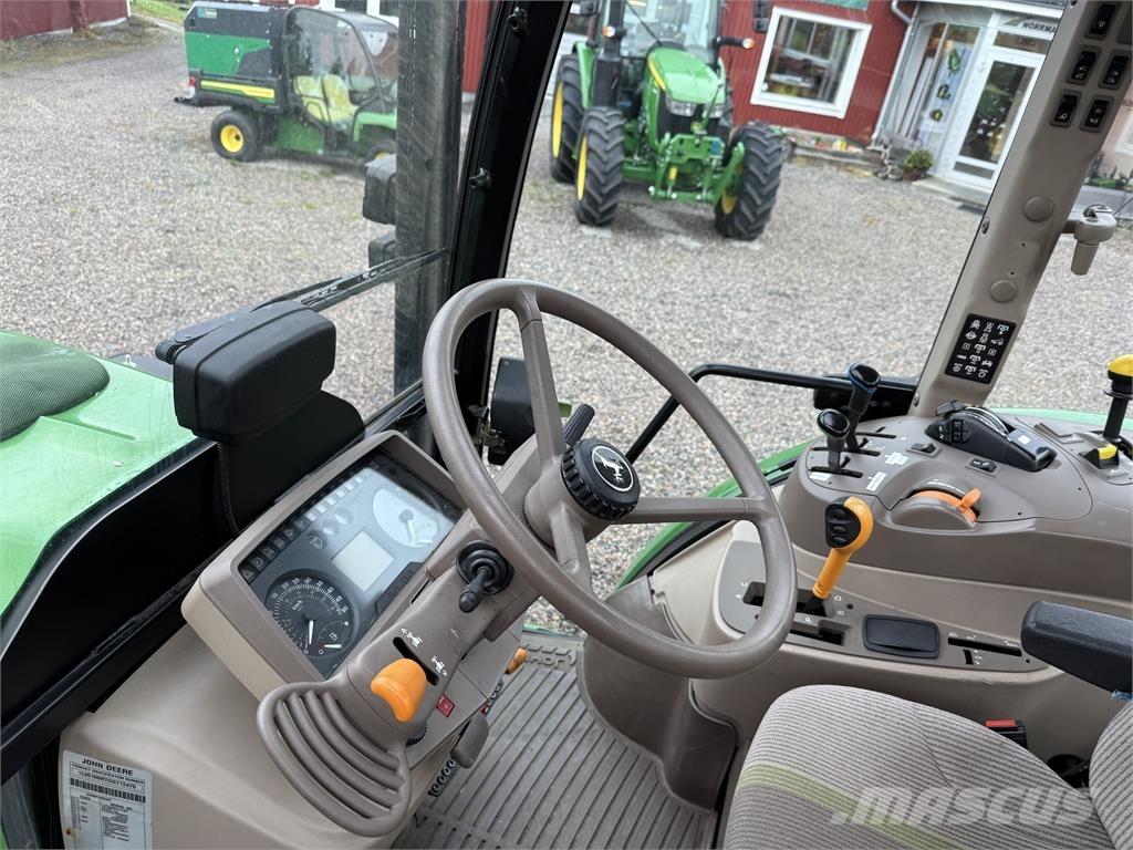 John Deere 5100R Traktorit