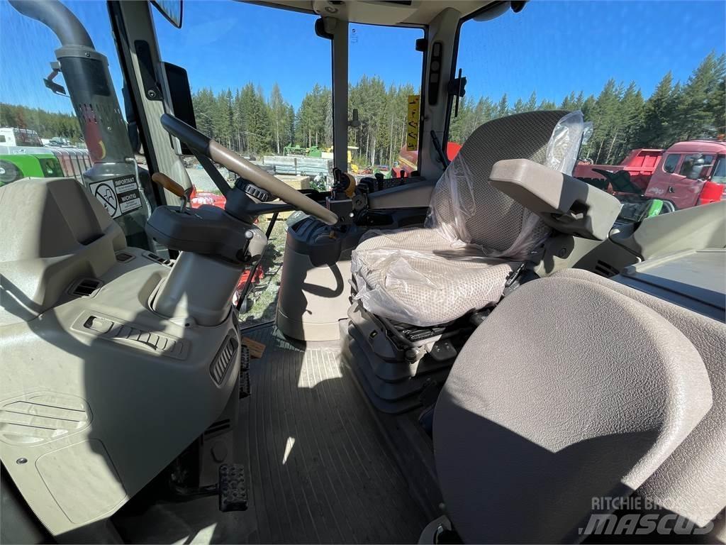 John Deere 6090M Traktorit