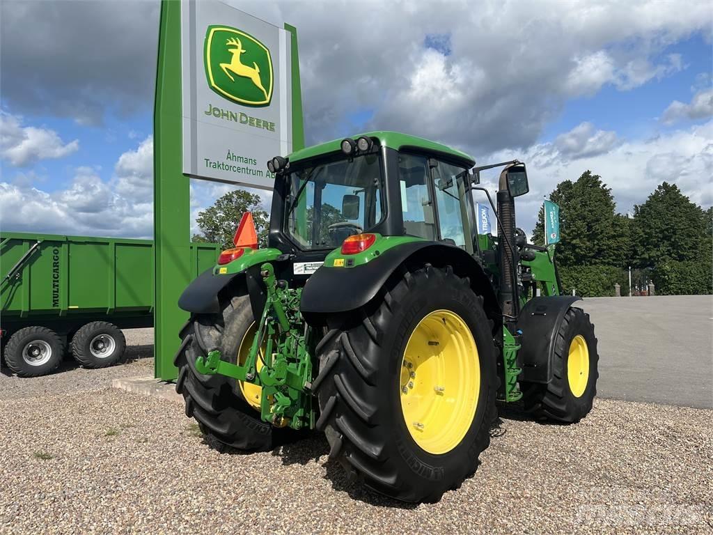 John Deere 6125M Traktorit
