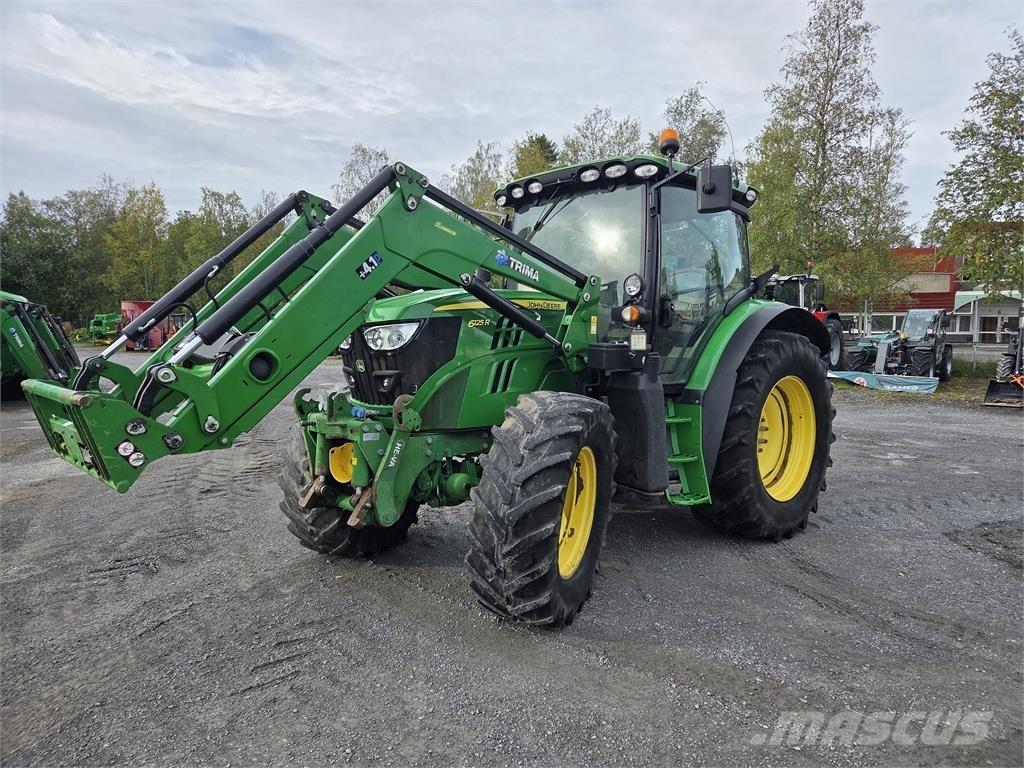 John Deere 6125R Traktorit