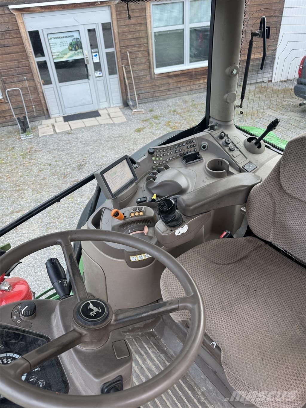 John Deere 6140R Traktorit