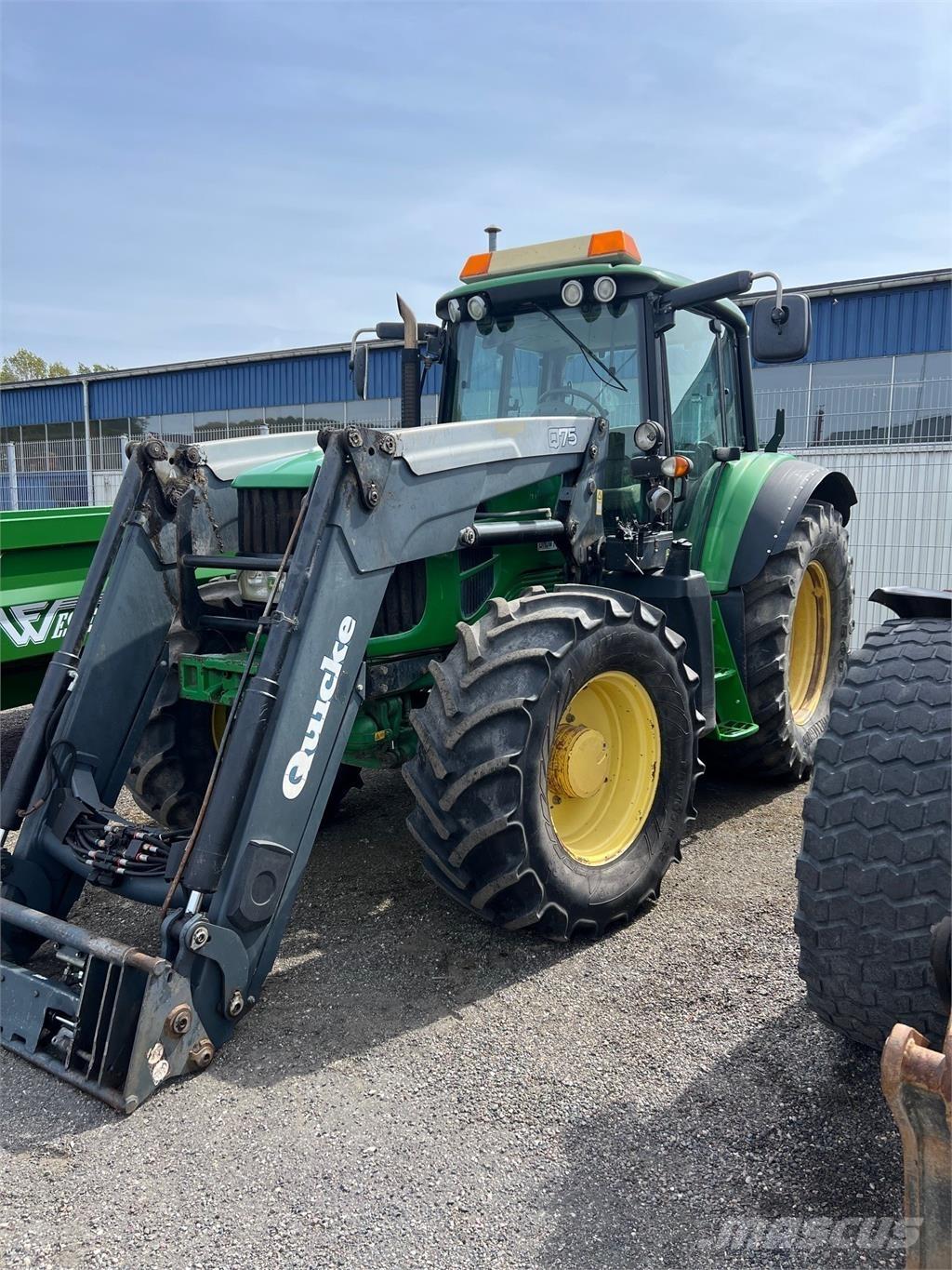 John Deere 6930 TRAKTOR Traktorit