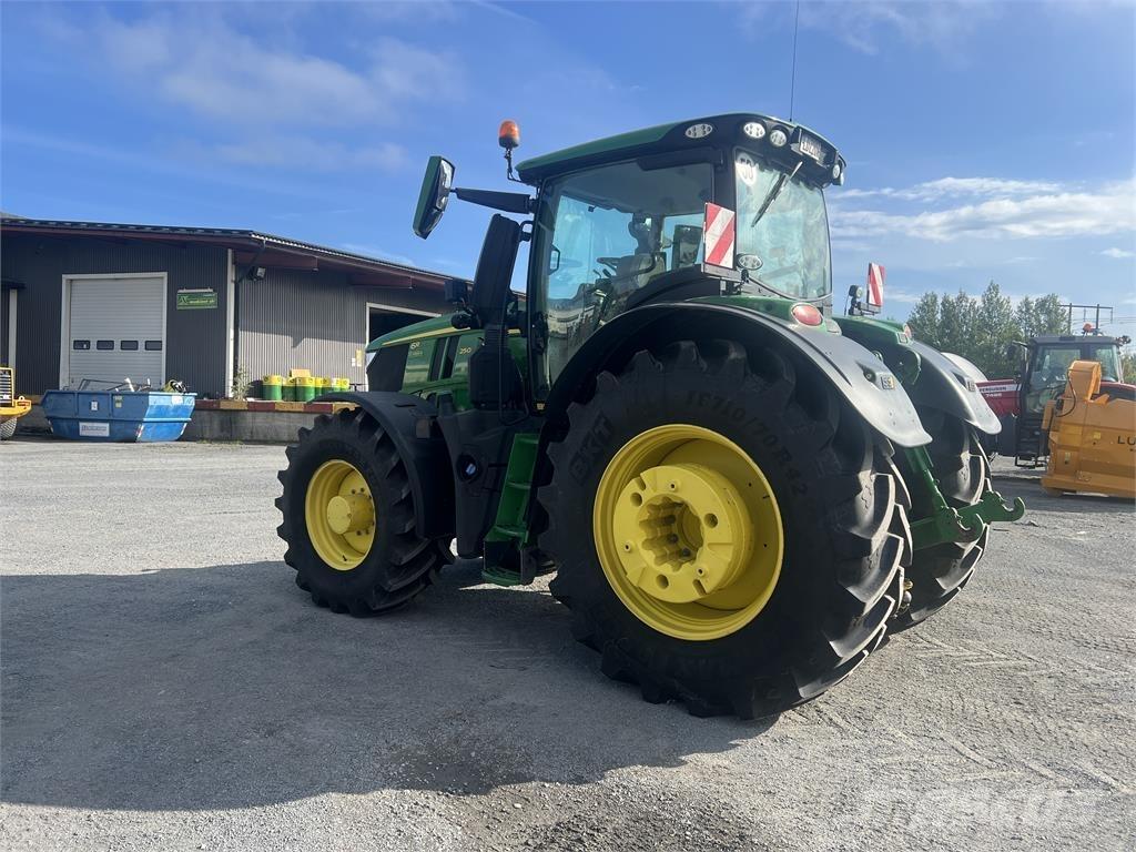 John Deere 6R 250 Traktorit
