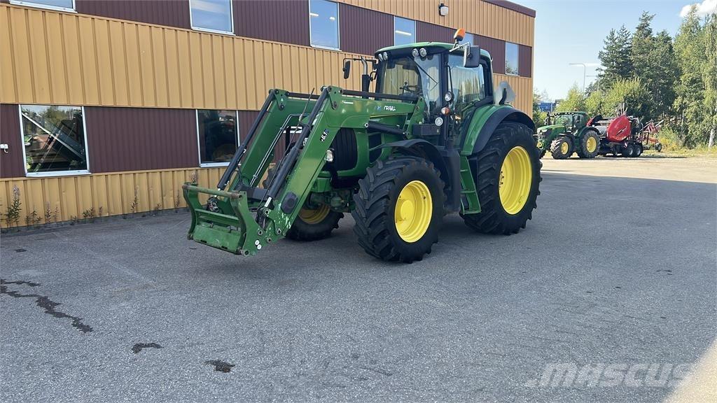 John Deere 7530 Premium Traktorit