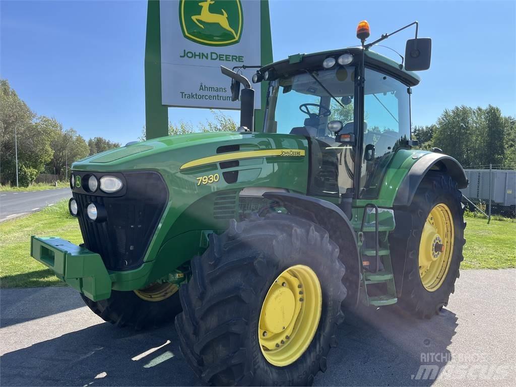 John Deere 7930 Traktorit