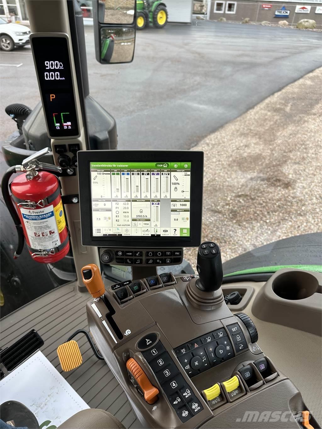 John Deere 8370R Traktorit