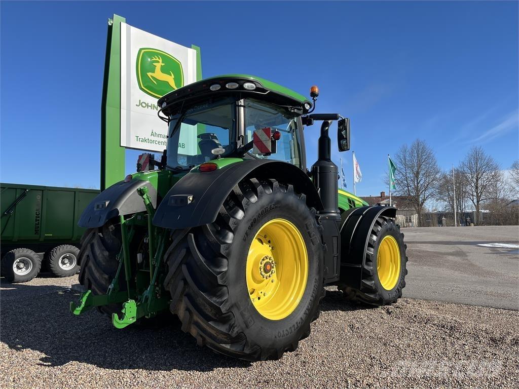 John Deere 8370R Traktorit