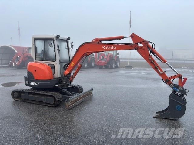 Kubota U35-3 a Telakaivukoneet
