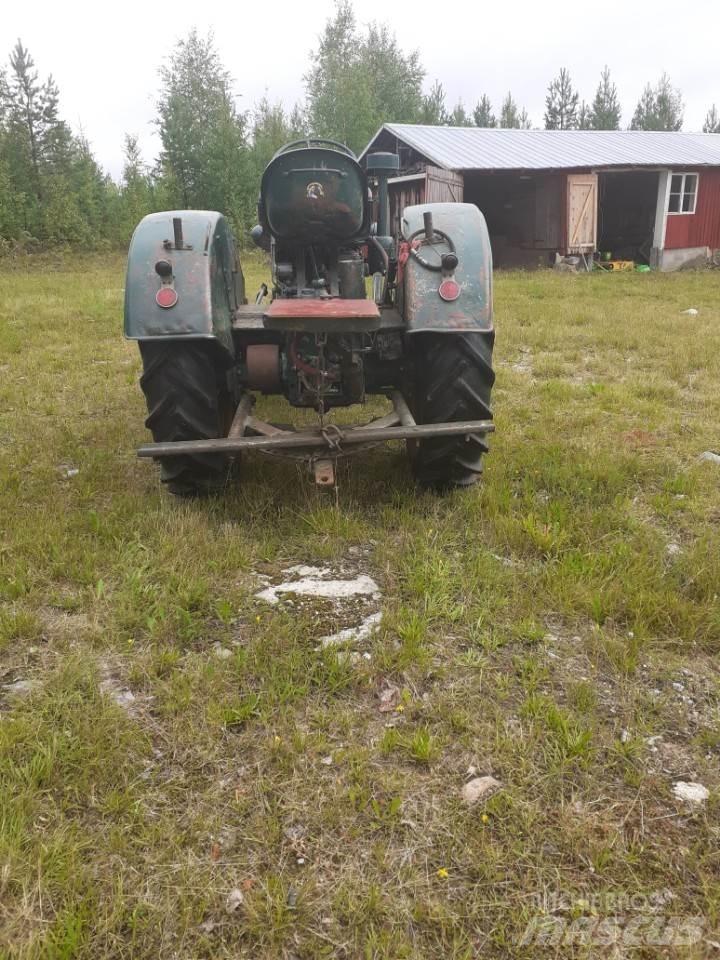 MAN 33A Traktorit
