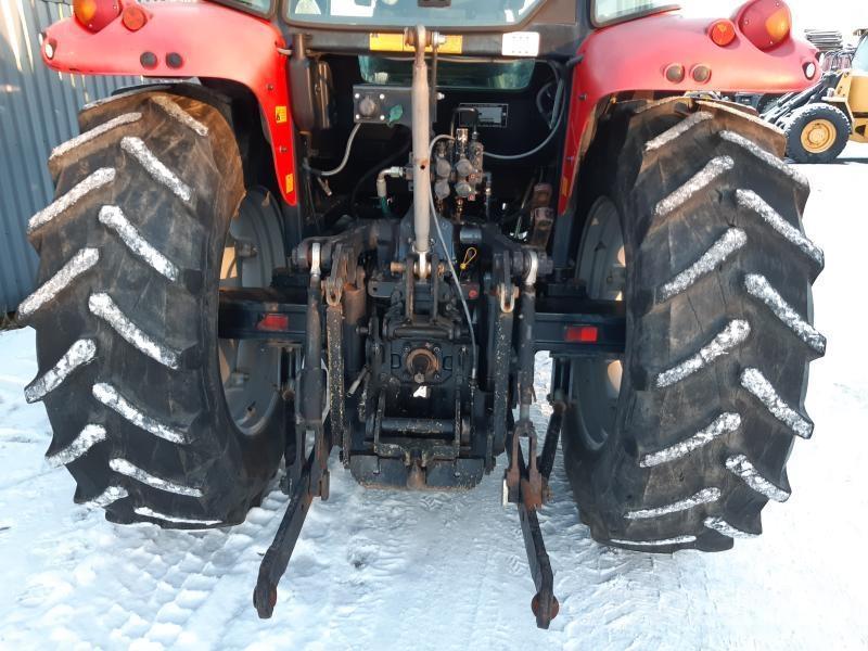 Massey Ferguson 5445 Traktorit