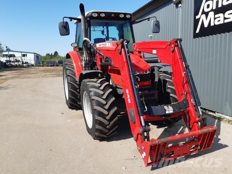 Massey Ferguson 5455 Traktorit