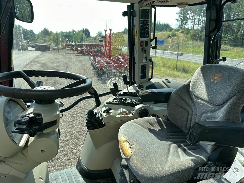 Massey Ferguson 5712 Traktorit