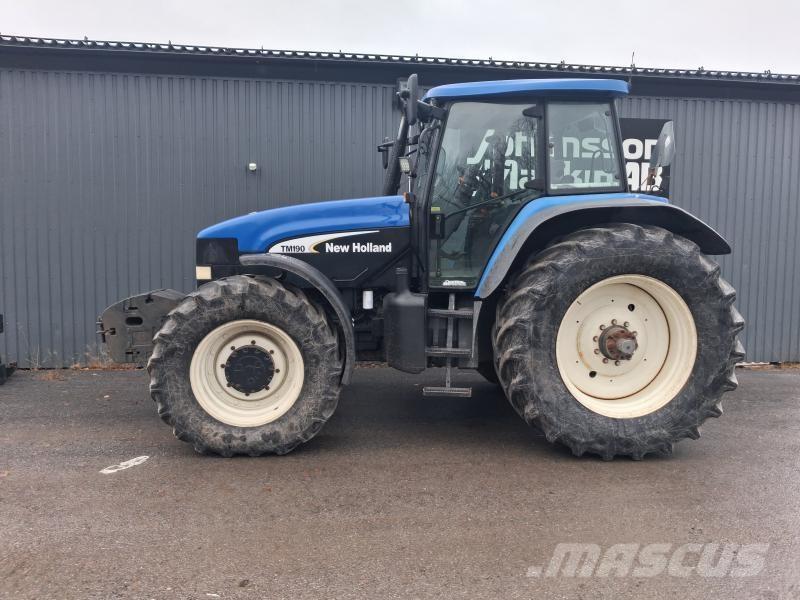 New Holland TM 190 Traktorit