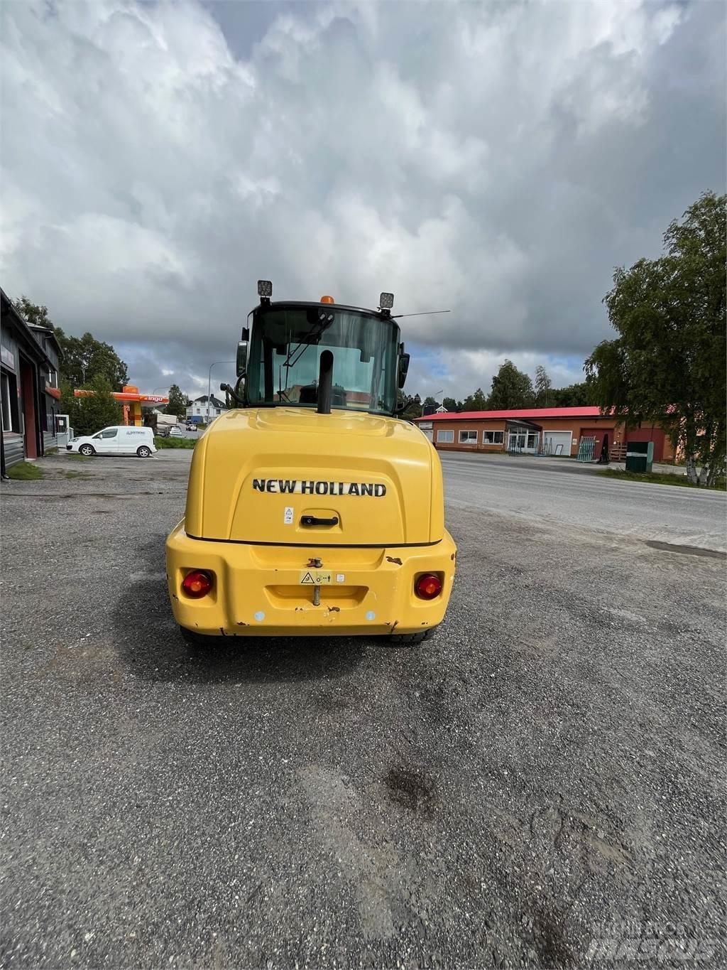 New Holland W70C Pyöräkuormaajat