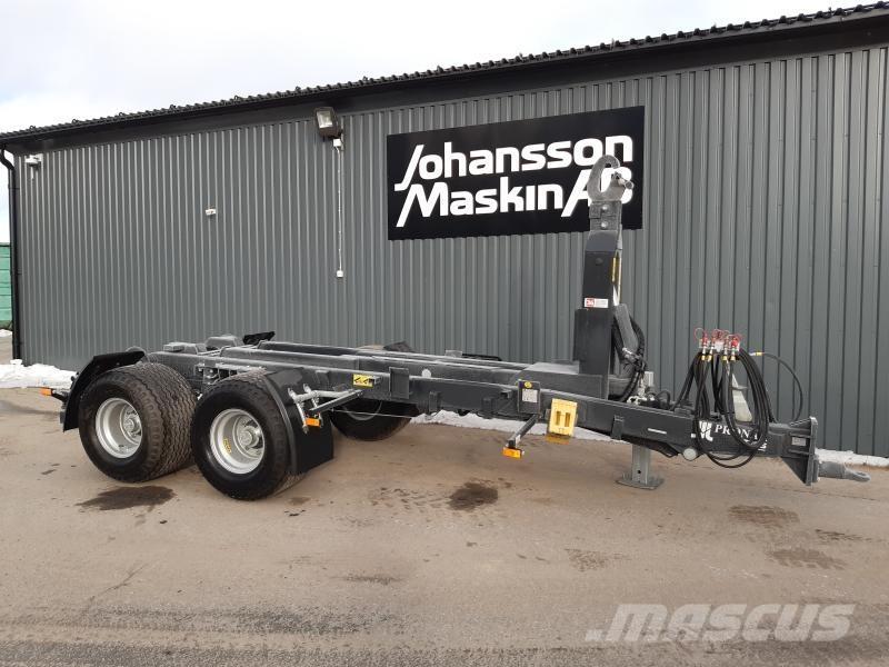 Pronar LASTVÄXLARE T185 Kaivurikuormaajat