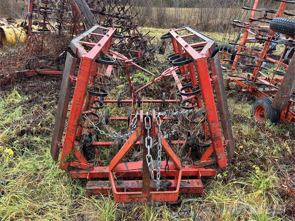  S-pinneharv 4 meter Muut maanmuokkauskoneet ja lisävarusteet