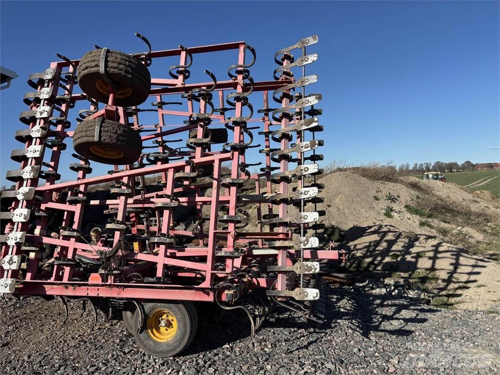 Väderstad NZA 800 HARV Äkeet