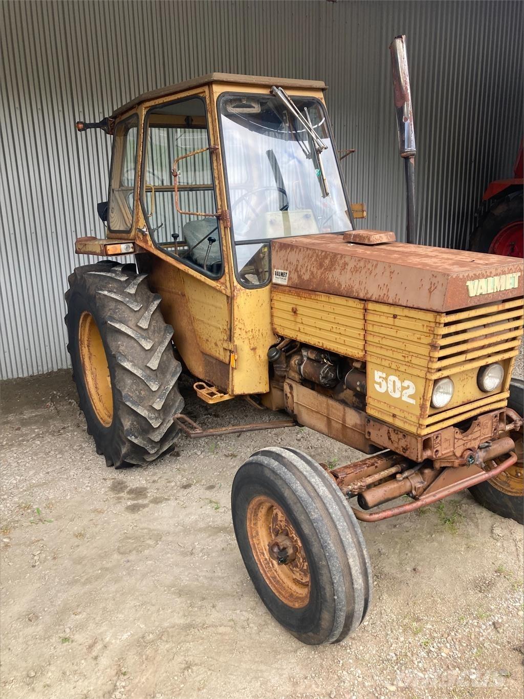 Valmet 502 TRAKTOR (KUND) Traktorit