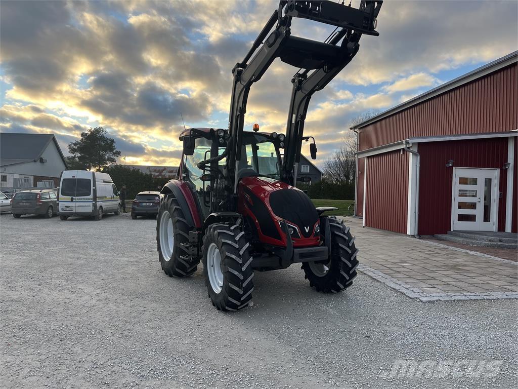 Valtra A 84 Traktorit