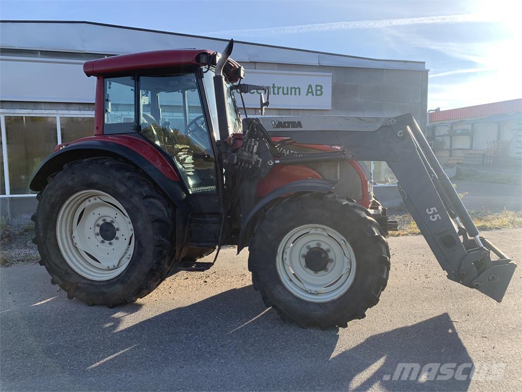 Valtra C130 Traktorit