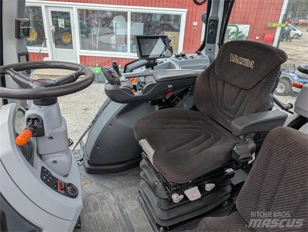 Valtra N154E Twintrac Traktorit