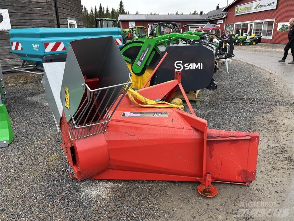  Vesko 225 Snöslunga Muut tie- ja lumikoneet