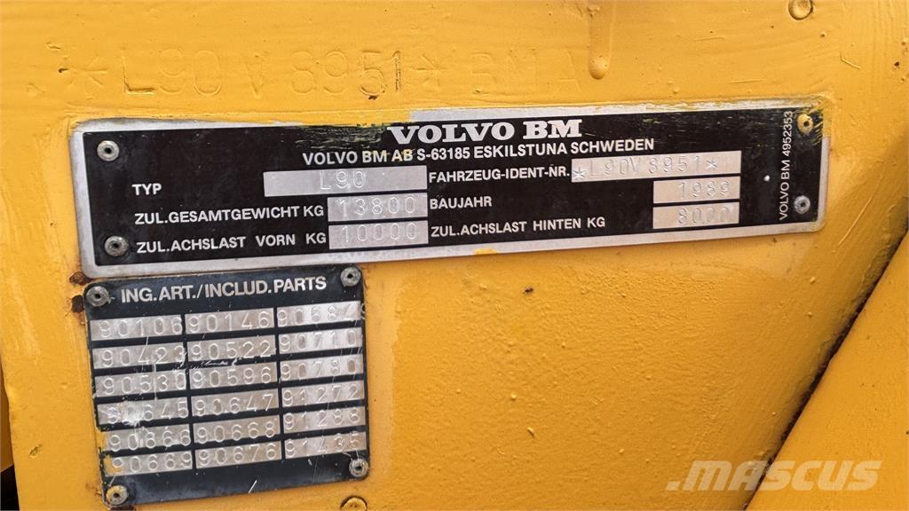Volvo L90 LASTMASKIN Pyöräkuormaajat