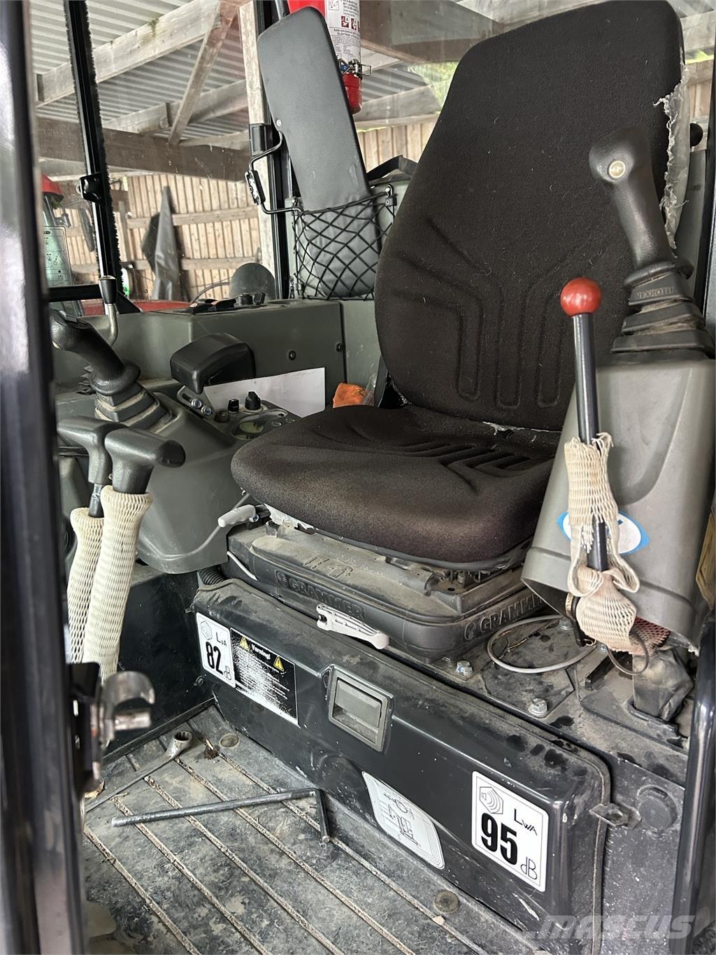 Yanmar VIO 38 GRÄVARE Pyöräkuormaajat