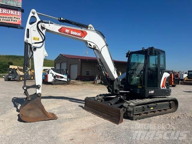 Bobcat E88 Midikaivukoneet 7t - 12t